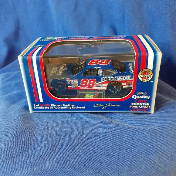 Nascar Dale Jarrett Revell Hard Shell 1998 Limited Edition 🇨🇦12.50 Canada Ship - Picture 7 of 15